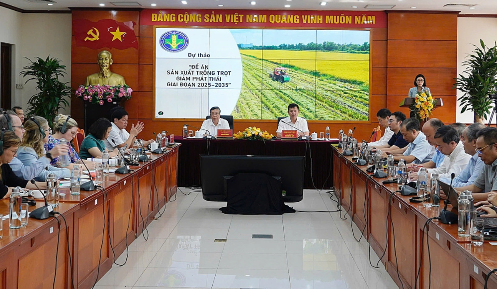 Quang cảnh hội nghị.