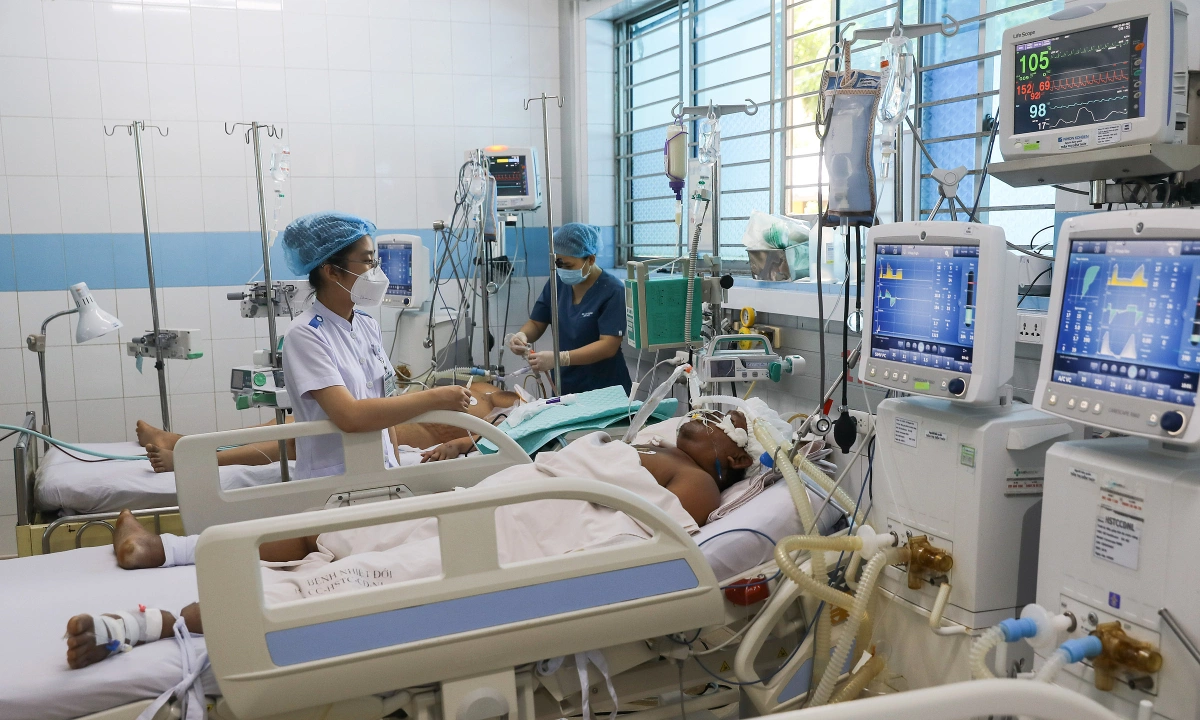 Bệnh nh&acirc;n điều trị sốt xuất huyết tại Bệnh viện Bệnh Nhiệt đới TP.HCM.&nbsp;