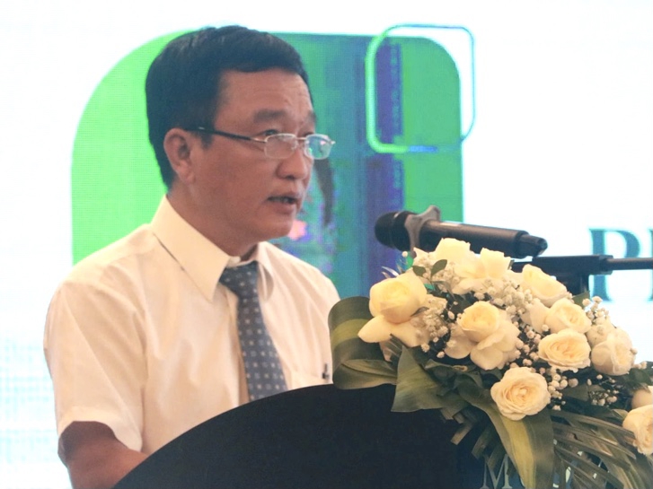 Ph&oacute; Gi&aacute;m đốc Sở C&ocirc;ng Thương Đ&agrave; Nẵng Huỳnh Xu&acirc;n Sơn ph&aacute;t biểu tại Hội&nbsp; nghị tổng kết hoạt động li&ecirc;n kết v&ugrave;ng trong ph&aacute;t triển thương mại điện tử.