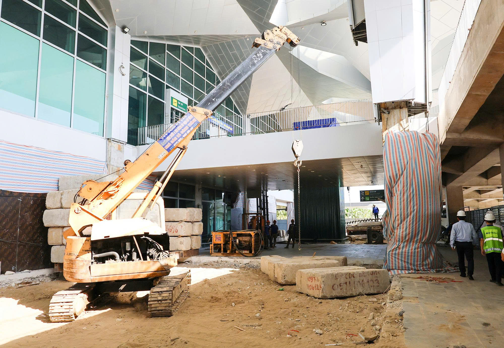 Hiện Tổng công ty Cảng hàng không Việt Nam đang tập trung nhân lực, vật lực để đảm bảo các dự án hoàn thành tiến độ đề ra.