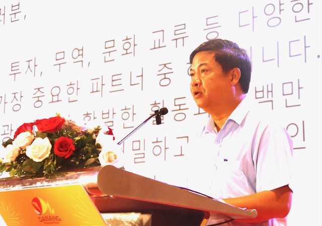 Chủ tịch UBND TP. Đà Nẵng phát biểu tại Gala tri ân khách Hàn Quốc.