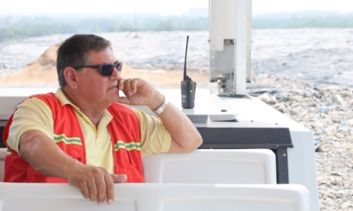 Công ty VWS sử dụng thiết bị bay không người lái phun khử mùi bãi rác