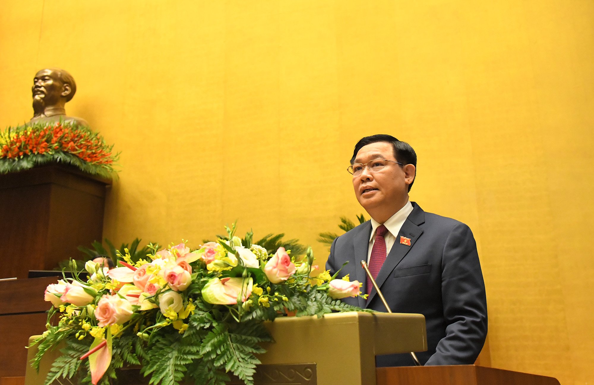 Chủ tịch Quốc hội Vương Đình Huệ phát biểu bế mạc Kỳ họp thứ 11, Quốc hội khóa 14 - Ảnh: Quochoi.vn