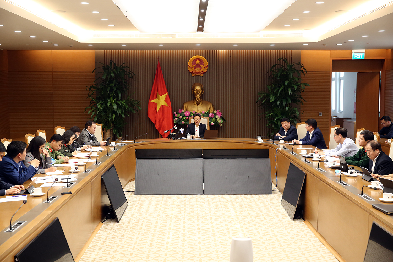 Cuộc họp của Ban Chỉ đạo quốc gia phòng chống dịch bệnh Covid-19 chiều 26/3 - Ảnh: VGP