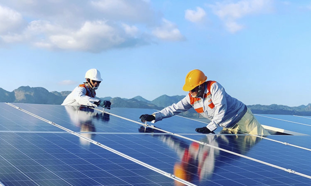 Chính sách khuyến khích đầu tư làm bùng nổ các dự án năng lượng mặt trời.