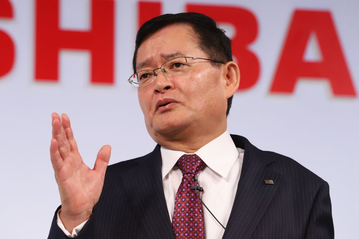 Ông Nobuaki Kurumatani - CEO của Toshiba - Ảnh: Wall Street Journal