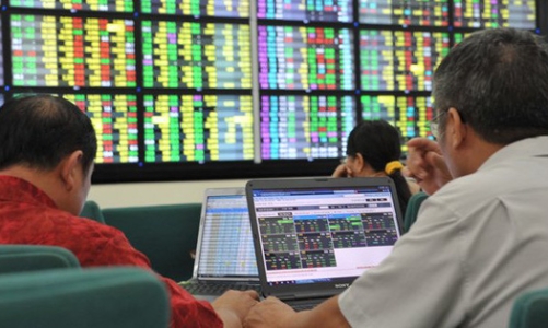 Ban hành Điều lệ tổ chức và hoạt động của Sở Giao dịch Chứng khoán Việt Nam