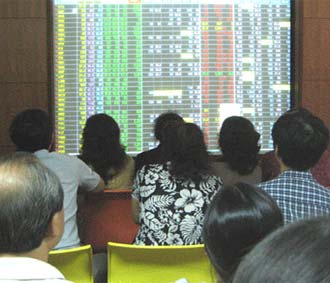 Chuyển động ngoài sàn đang có những thông tin lạc quan.