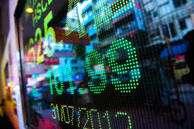 Một lần nữa cần nhấn mạnh rằng việc tính toán các giao dịch phòng vệ thường chỉ phù hợp với các nhà đầu tư lớn, các quỹ đầu tư do tính chất phức tạp đặc thù (các ước tính ví dụ như trên chỉ là đơn giản nhất). Chỉ các tổ chức lớn mới có sẵn đội ngũ chuyên gia để làm việc này và đảm bảo được tính chính xác của các tham số. <br>