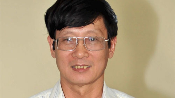 Đại biểu Quốc hội với 2013: Ngừng “phung phí niềm tin”