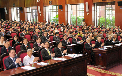 Toàn cảnh hội trường phiên khai mạc kỳ họp thứ 5 Quốc hội khóa 13 - Ảnh: Tuổi Trẻ.<br>