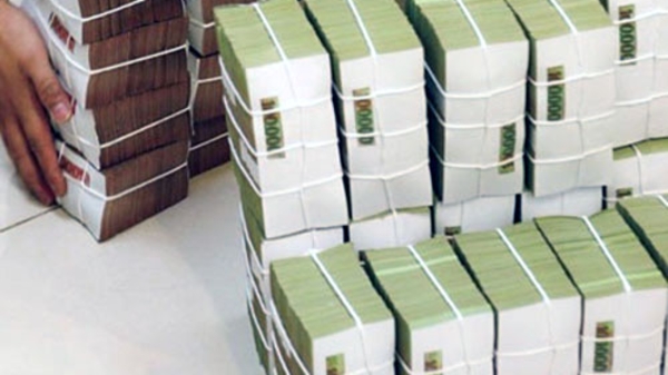 Tháng đầu tiên không “ép” bán, nợ xấu giảm