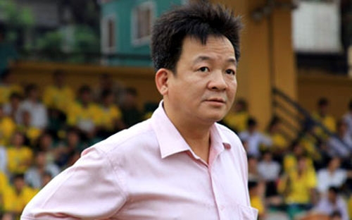 Ông Hiển đã thành công trong lĩnh vực bóng đá với thương hiệu cá nhân 
“bầu Hiển”, cũng như trên các phương tiện thông tin đại chúng và… 
Google.