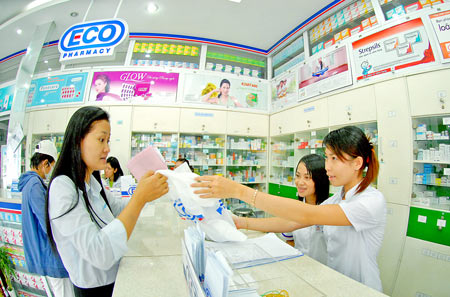 Đã nhiều lần lên tiếng về quản lý giá thuốc, Ủy ban Về các vấn đề xã hội
 của Quốc hội trong báo cáo về một số vấn đề kinh tế xã hội mới đây cho 
biết, đến nay có 46/63 tỉnh áp dụng đấu thầu tập trung theo tỉnh, 7 tỉnh
 áp dụng hình thức đấu thầu đại diện, 10 tỉnh đấu thầu theo từng đơn vị,
 các bệnh viện trực thuộc Bộ Y tế, bộ, ngành khác tự tổ chức đấu thầu. 