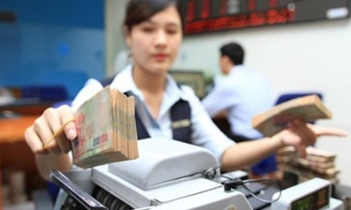 Chuyển giao bắt buộc tổ chức tín dụng: “Vấn đề này phải xin ý kiến Bộ Chính trị”