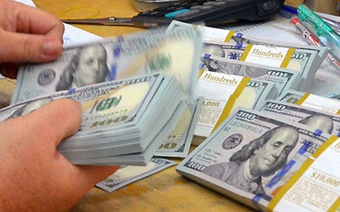 Tín dụng ngoại tệ thường có lãi suất cho vay thấp hơn nhiều so với VND, trở thành nguồn vốn giá trị hỗ trợ doanh nghiệp trong giai đoạn khó khăn vừa qua.