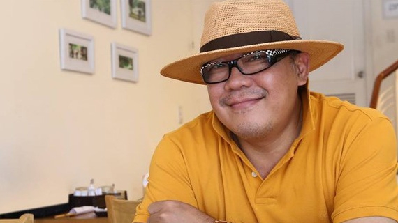 Sự việc gây rúng động khi Khaisilk là một thương hiệu có tiếng nhiều năm ở trong nước và quốc tế, với người đứng đầu là doanh nhân Hoàng Khải, Chủ tịch Tập đoàn Khaisilk.