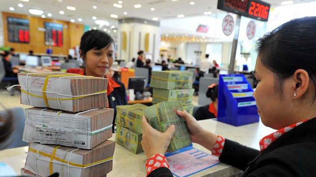 Tính đến hết tháng 10/2017, tín dụng (bao gồm trái phiếu doanh nghiệp) ước tăng khoảng 13,5% so với cuối năm 2016.