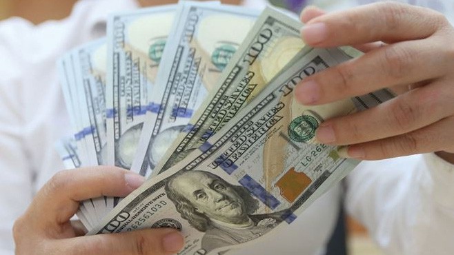 Với dự kiến sẽ sớm đạt quy mô 50 tỷ USD, quy mô dự trữ ngoại hối của Việt Nam đã gia tăng nhanh chóng trong hai năm trở lại đây.