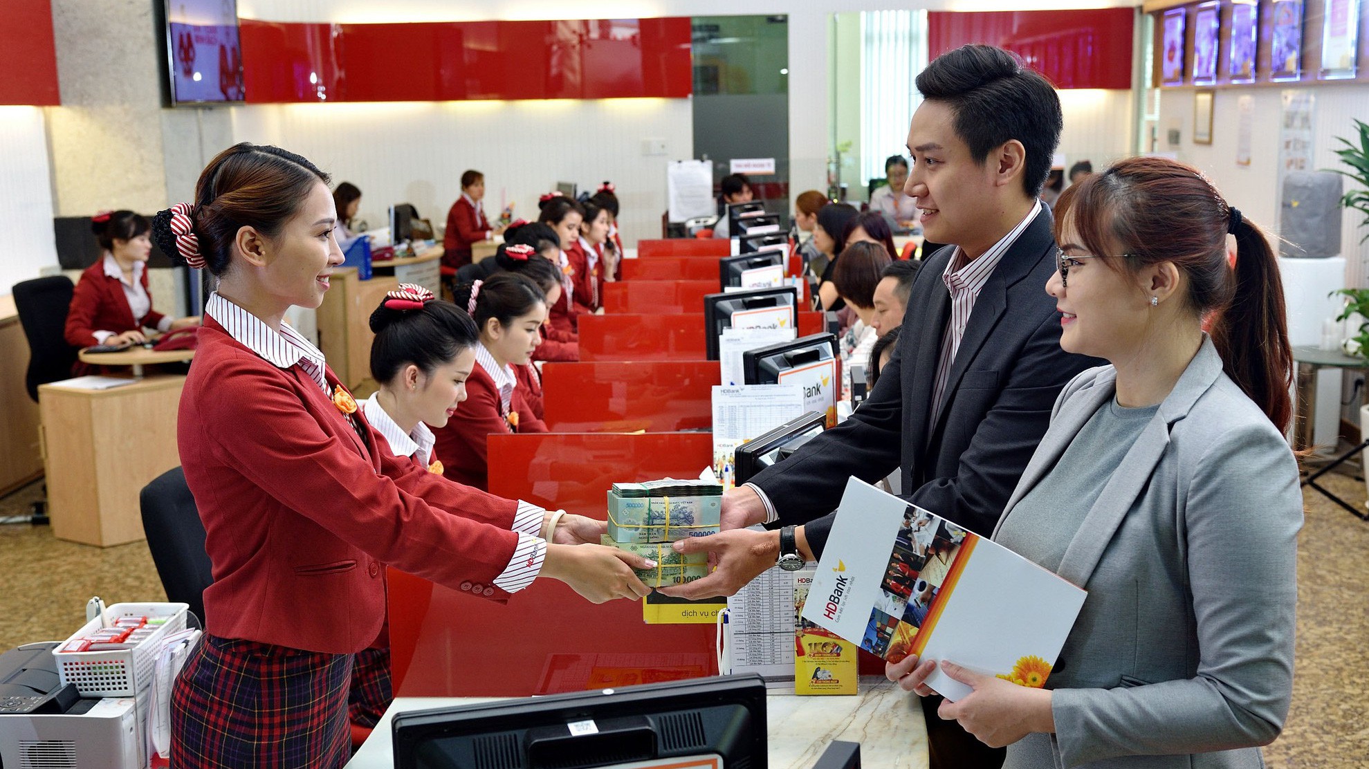 Khách hàng sử dụng miễn phí và không cần bất kỳ thủ tục đăng ký nào với dịch vụ này của HDBank.