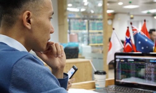 Kiến nghị rà soát gỡ bỏ giới hạn sở hữu nước ngoài tại doanh nghiệp