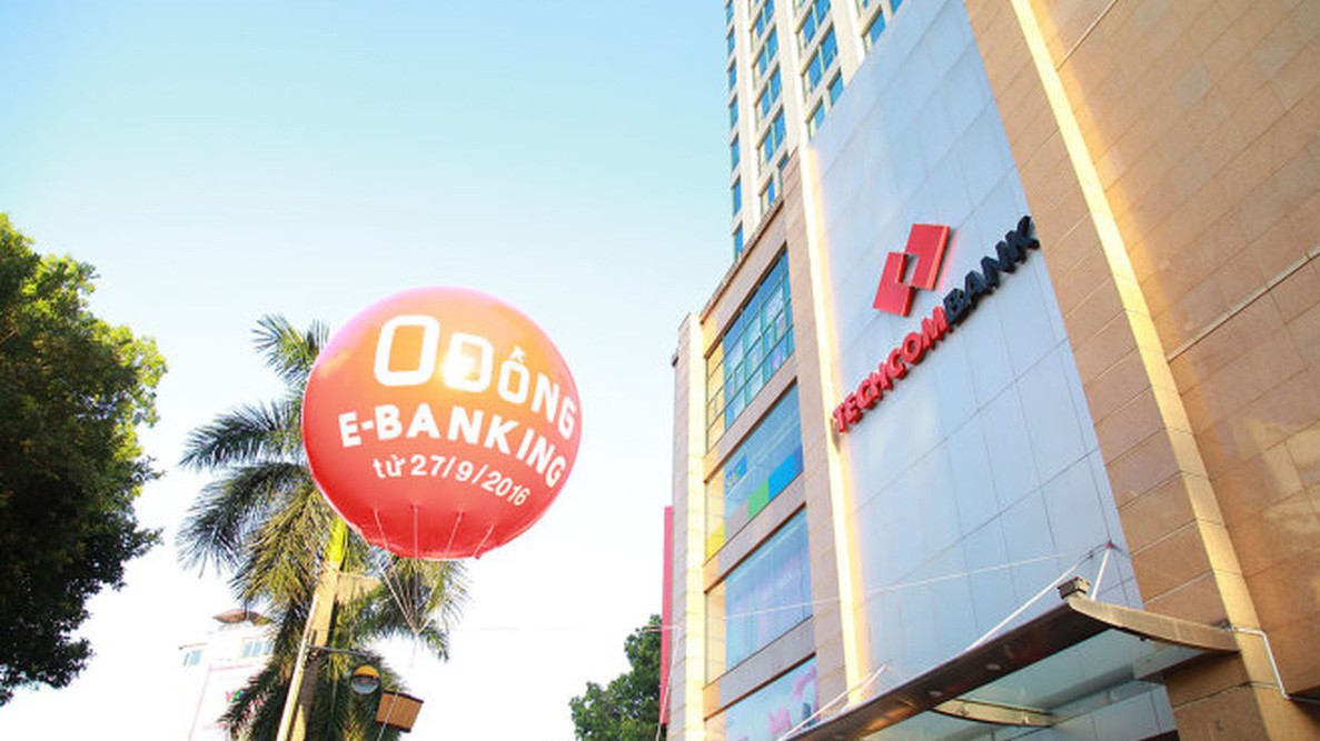 Với kết quả kinh doanh năm 2017, Techcombank có tỷ lệ thu nhập ngoài lãi cao nhất trong hệ thống các ngân hàng thương mại Việt Nam với 45%.