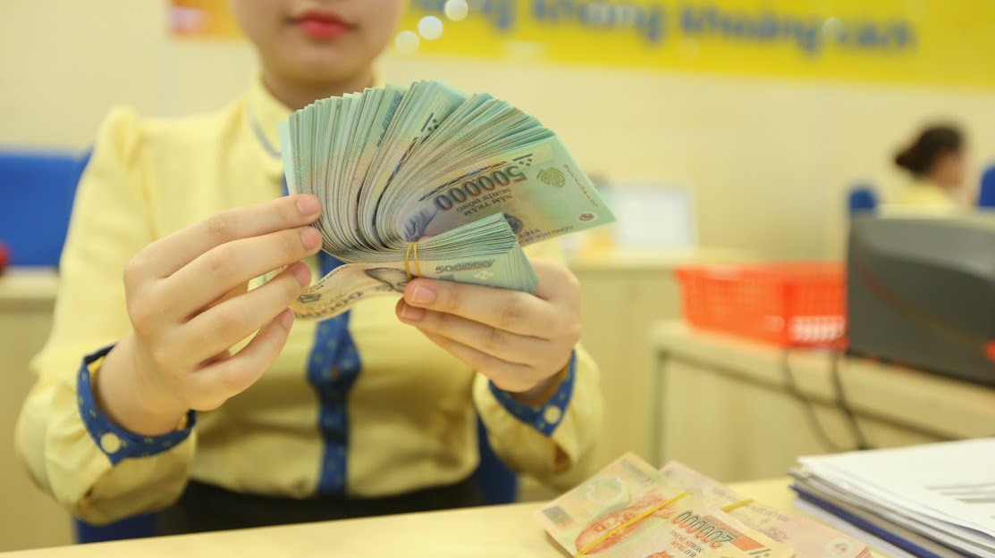 Chốt tuần vừa qua, lãi suất VND trên liên ngân hàng đã trở lại mặt bằng khá cao, giao dịch quanh mức 4,5 - 4,7%/năm ở các kỳ hạn ngắn - Ảnh: Quang Phúc.