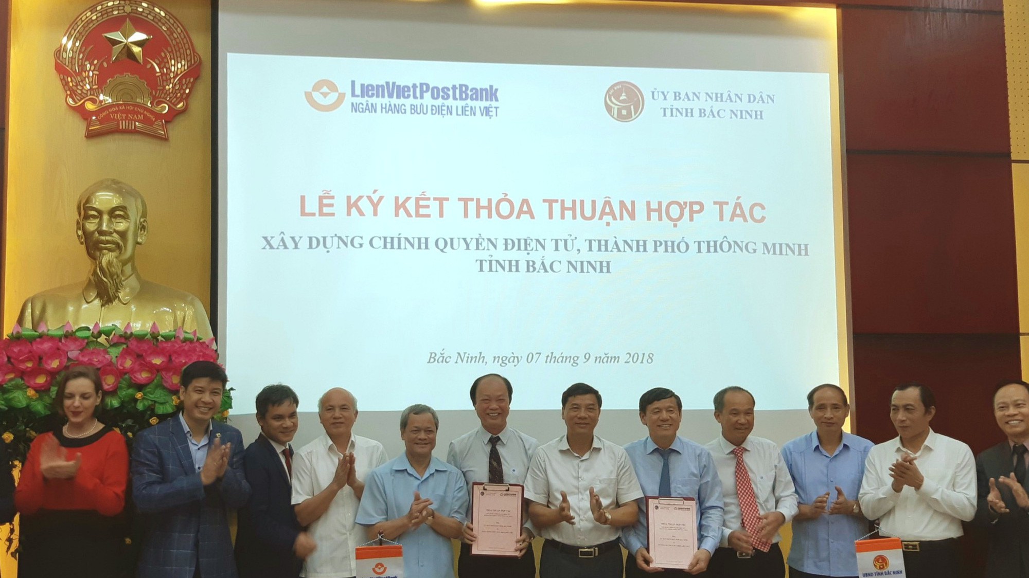Lễ ký thỏa thuận hợp tác giữa UBND tỉnh Bắc Ninh với LienVietPostBank.