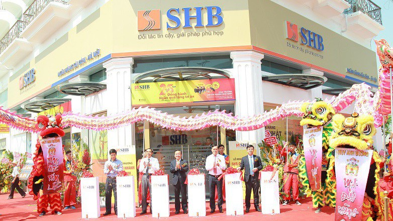 Lễ khai trương chi nhánh SHB Nam Định.