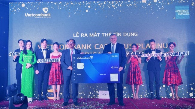 Lễ ra mắt thẻ tín dụng cao cấp Vietcombank Cashplus Platinum American Express.