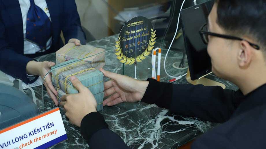 So với năm 2017, số lượng giao dịch chuyển tiền quốc tế của khách hàng cá nhân tại LienVietPostBank năm 2018 đã tăng hơn 500%.