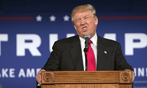 Đòi cấm cửa tất cả người Hồi giáo, Donald Trump gây tranh cãi lớn