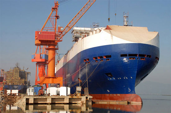 Một thời dựa bóng Vinashin, nhiều doanh nghiệp tư nhân tại Hải Phòng đã “ăn theo” đại gia này về mặt thương hiệu và uy tín.