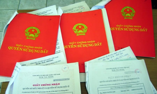Nguy cơ mất nhà vì... tạm bán “sổ đỏ”