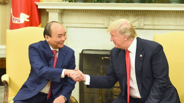 Thủ tướng Nguyễn Xuân Phúc hội đàm với Tổng thống Donald Trump