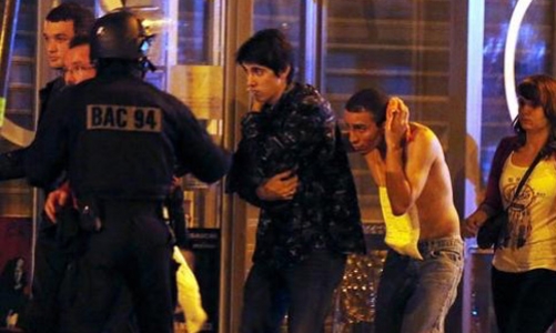 Khủng bố lớn tại Paris, ít nhất 128 người chết