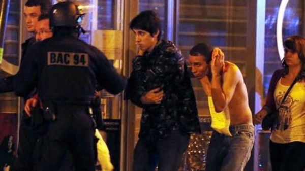 Khủng bố lớn tại Paris, ít nhất 128 người chết