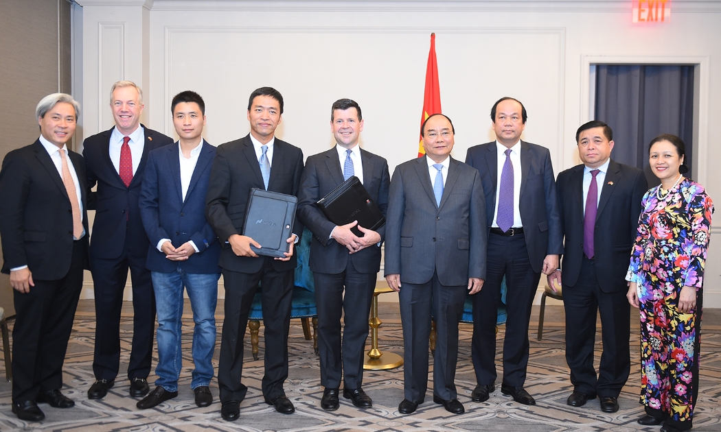 Sau khi đặt chân tới New York vào chiều 29/5 theo giờ địa phương, tức rạng sáng 30/5 theo giờ Hà Nội, Thủ tướng Nguyễn Xuân Phúc đã bắt đầu các hoạt động trong khuôn khổ chuyến thăm Mỹ chính thức - Ảnh: VGP.