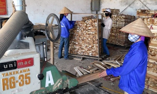 Thủ tướng: Sẽ hỗ trợ khối doanh nghiệp nhỏ và vừa thành trụ cột