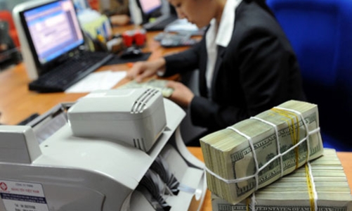 “Mất mồi” tái cơ cấu ngân hàng?