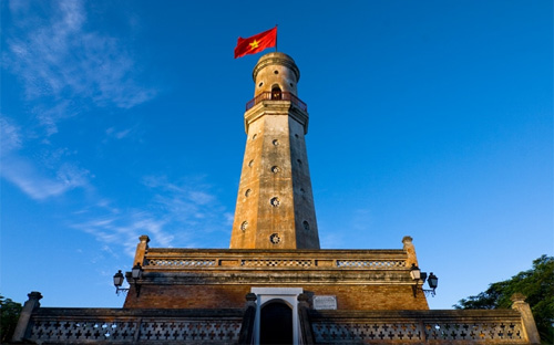 Theo Phó trưởng đoàn đại biểu Quốc hội Hà Nội, ông Chu Sơn Hà, “chúng ta có cả một hệ thống truyền thông hùng mạnh cùng với bản lĩnh 
một dân tộc Việt Nam anh hùng, thì không thể một thế lực nào có thể 
xuyên tạc, làm dân ta xa rời mục tiêu chủ nghĩa xã hội” - Ảnh: TP.
