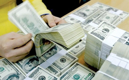 Những bước tăng khá mạnh của tỷ giá trung tâm trong tuần này một phần 
phản ánh đà hồi phục của đồng USD trên thị trường thế giới.