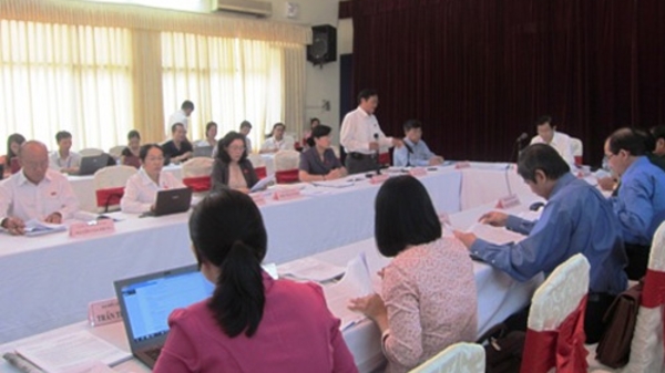 Nhật ký nghị trường: Nghỉ sớm...