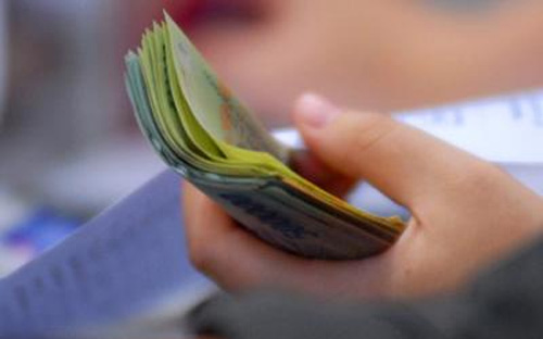 Doanh nghiệp có tổng doanh thu năm không quá 20 tỷ đồng áp dụng thuế suất 20% ngay từ 1/7/2013.