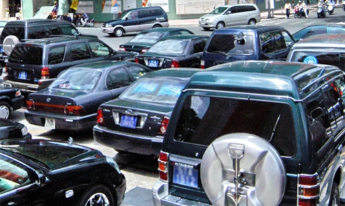 Đề xuất đưa khoán xe công vào nghị quyết Quốc hội