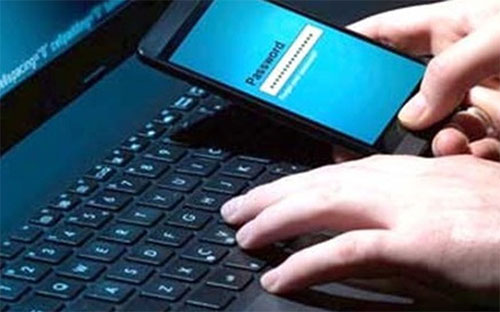 Với ứng dụng bảo mật 3D sercurity để nhận mật khẩu sử dụng một lần (OTP) khi giao dịch thanh toán qua Internet, phía ngân hàng cho rằng các giao dịch về căn bản là an toàn.