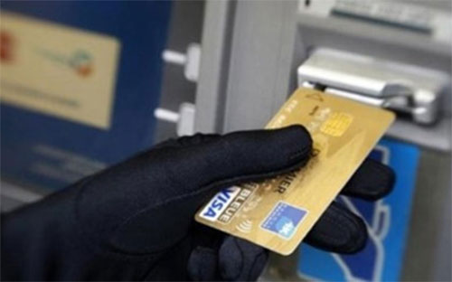 Ngân hàng Nhà nước sẽ có biện pháp khuyến khích, yêu cầu các ngân hàng đầu 
tư phát triển hạ tầng công nghệ nhằm nâng cao chất lượng dịch vụ, đảm 
bảo an toàn, an ninh các dịch vụ thanh toán.