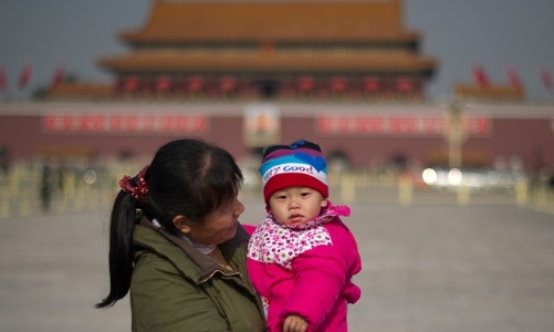 Nuôi con tốn kém, người Trung Quốc ngại đẻ
