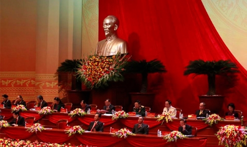 Bộ Chính trị nhận khuyết điểm, thiếu sót trước nhân dân