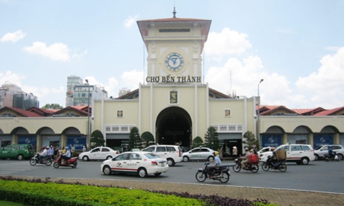 GDP Tp.HCM giảm mà GDP bình quân đầu người lại tăng?